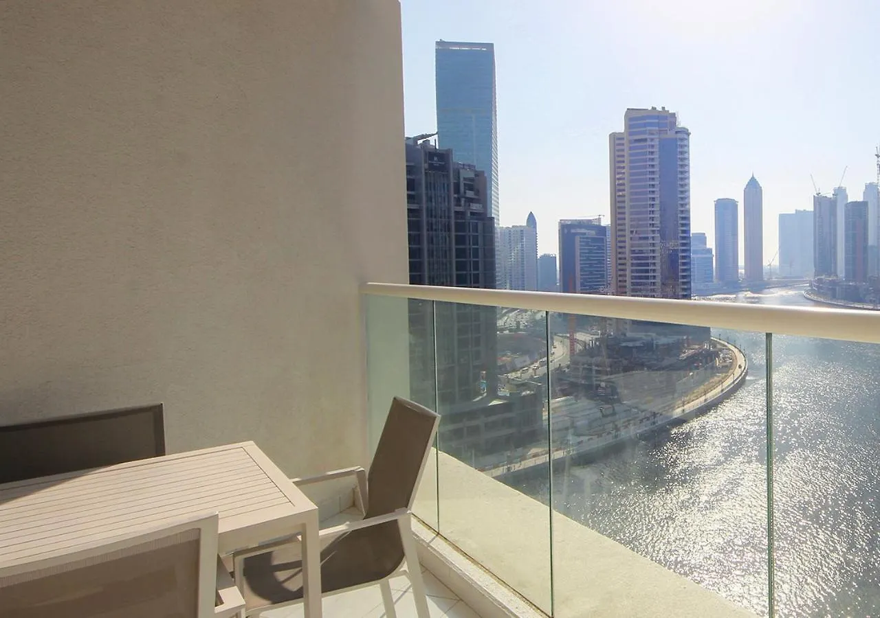 Apartment Elegant Studio With Canal Views Damac Prive Dubai