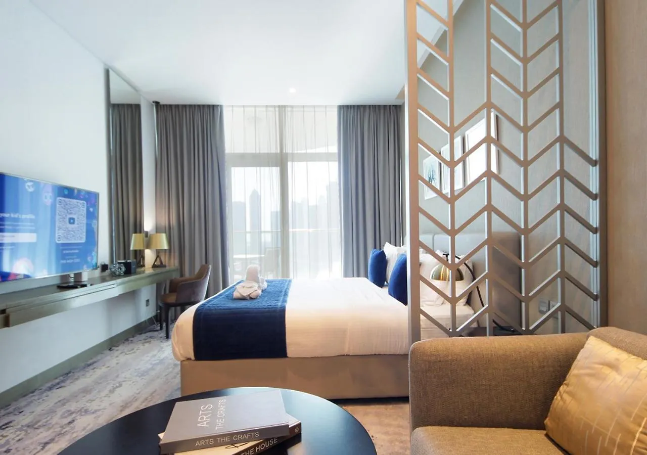 Apartment Elegant Studio With Canal Views Damac Prive Dubai
