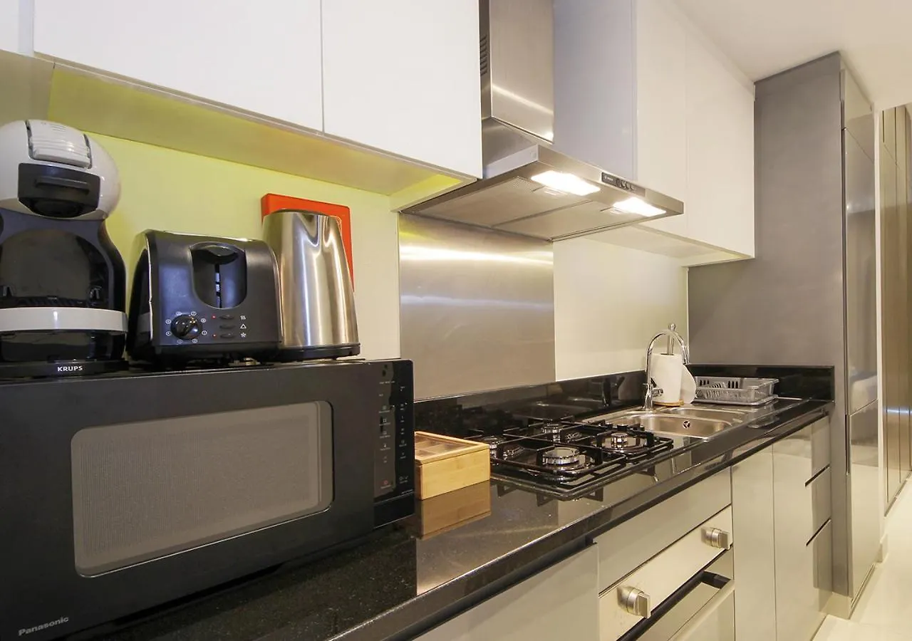 Elegant Studio With Canal Views Damac Prive Dubai Apartment