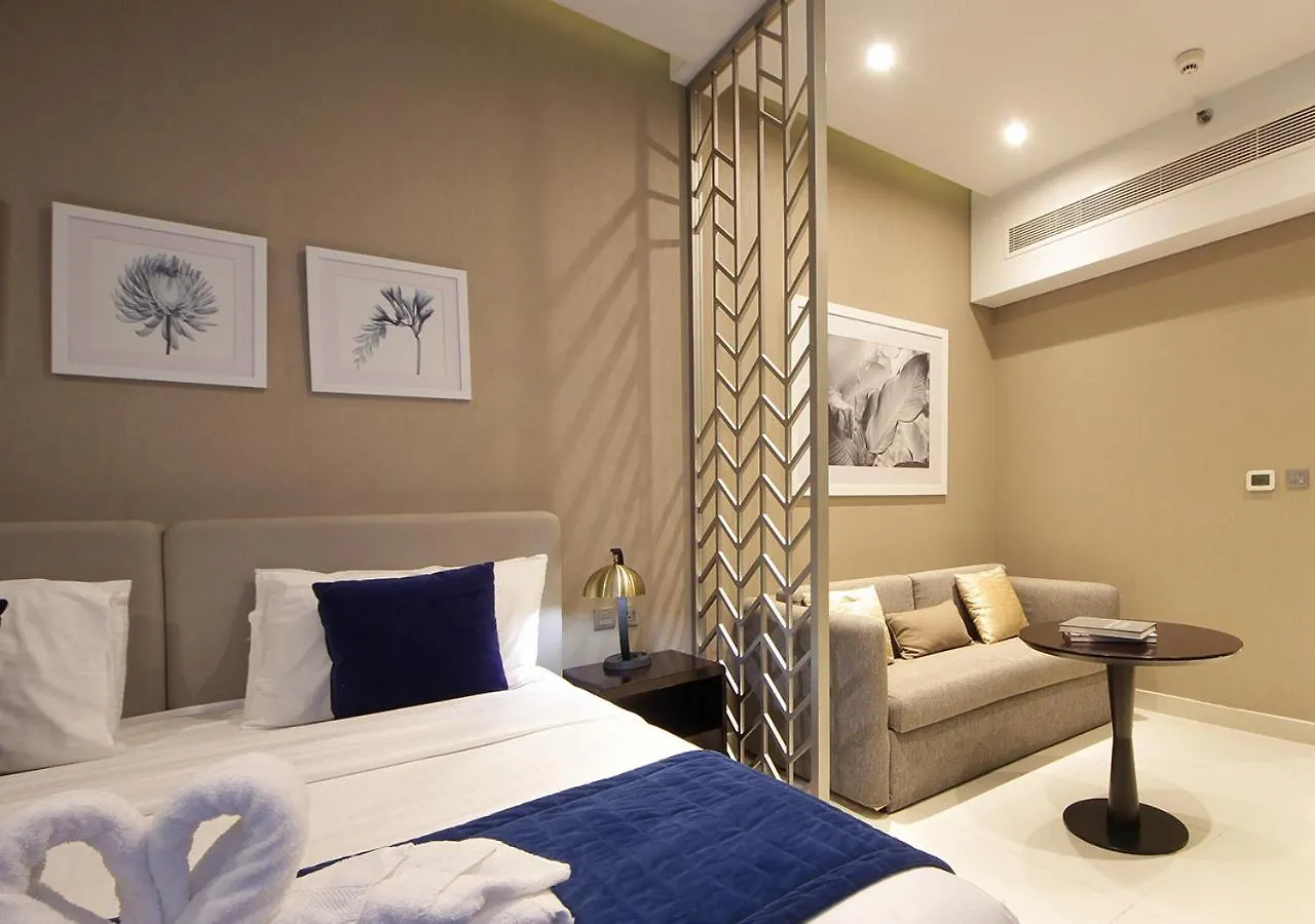 Elegant Studio With Canal Views Damac Prive Dubai United Arab Emirates