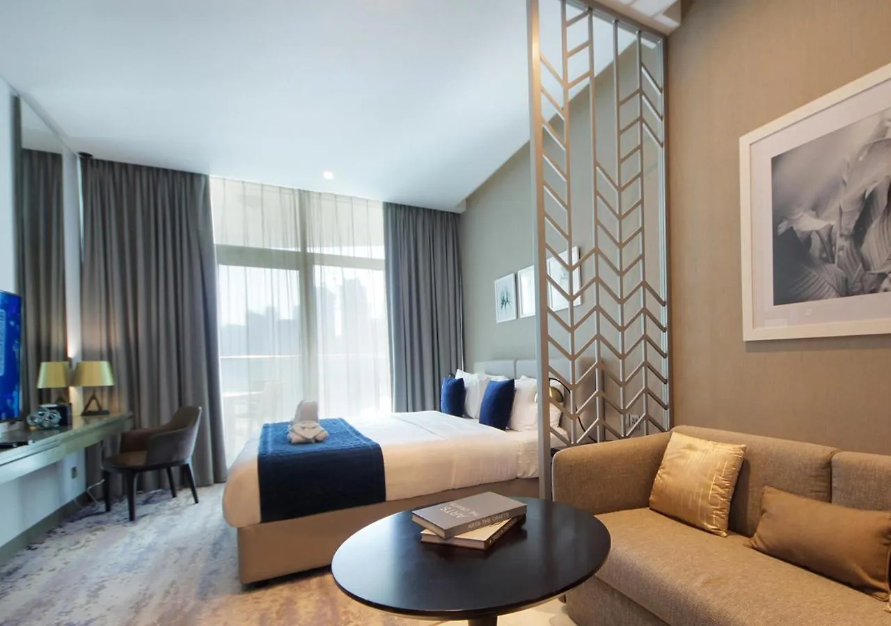 Elegant Studio With Canal Views Damac Prive Dubai 0*,  Emirados Árabes Unidos